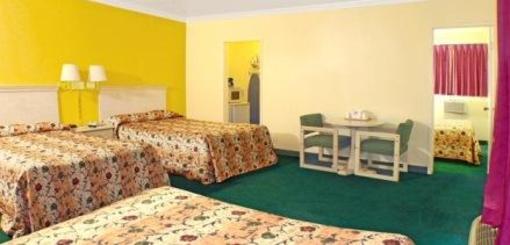 фото отеля America's Best Value Inn Anaheim