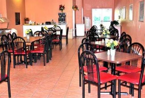 фото отеля Howard Johnson Inn Tropical Palms Kissimmee