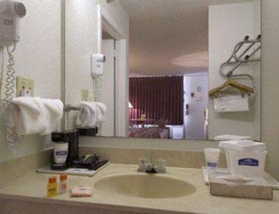 фото отеля Howard Johnson Inn Tropical Palms Kissimmee