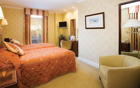 фото отеля BEST WESTERN Ambleside Salutation Hotel