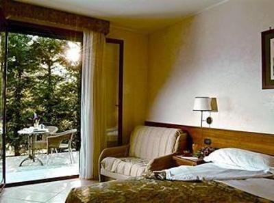 фото отеля Montespina Park Hotel