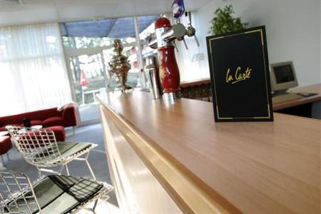 фото отеля Hotel Les Sittelles Montfort-le-Gesnois