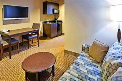 фото отеля Holiday Inn Hotel & Suites Denton University Area