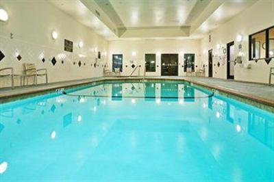 фото отеля Holiday Inn Hotel & Suites Denton University Area