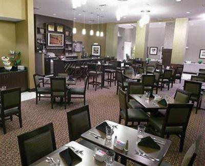 фото отеля Holiday Inn Hotel & Suites Denton University Area