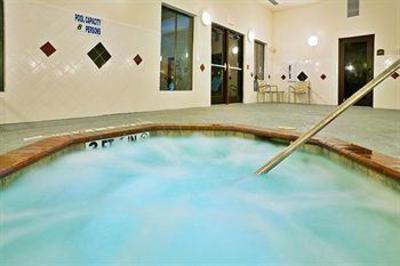 фото отеля Holiday Inn Hotel & Suites Denton University Area