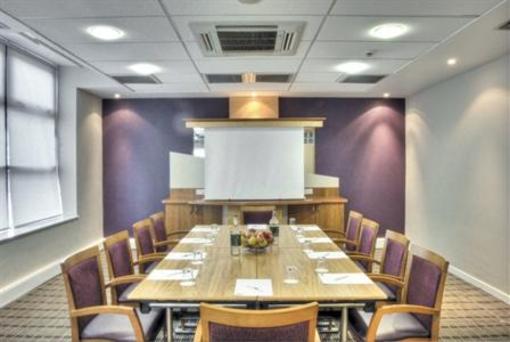 фото отеля Holiday Inn Express Glasgow City Centre Riverside