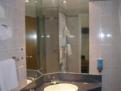 фото отеля Holiday Inn Express Glasgow City Centre Riverside
