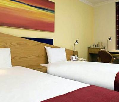 фото отеля Holiday Inn Express Glasgow City Centre Riverside