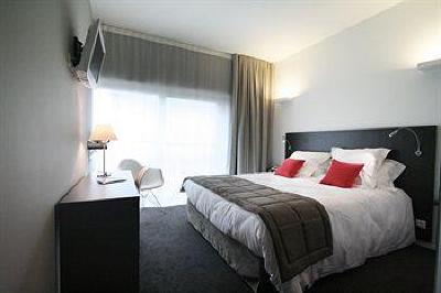 фото отеля Kyriad Nantes Ouest-Saint Herblain Hotel