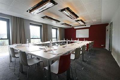 фото отеля Kyriad Nantes Ouest-Saint Herblain Hotel