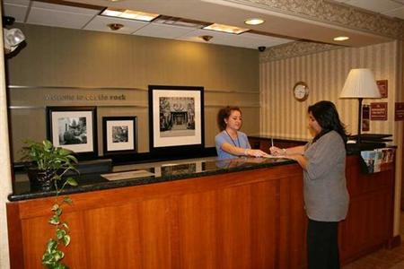 фото отеля Hampton Inn Castle Rock