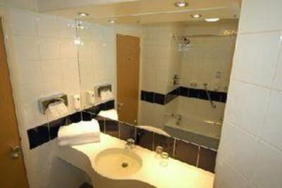 фото отеля Days Inn Castle Donington