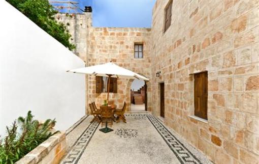 фото отеля Xenones Lindos