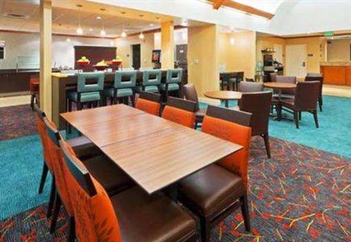 фото отеля Residence Inn Boulder Longmont
