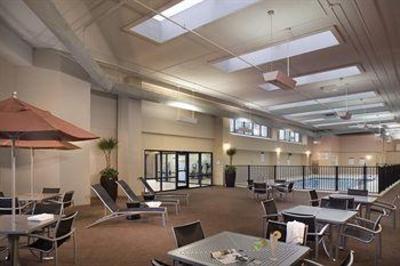 фото отеля Sheraton Iowa City Hotel