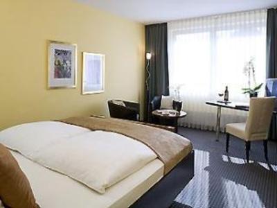 фото отеля Mercure Hotel Plaza Essen