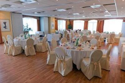 фото отеля Waldhotel Weinböhla