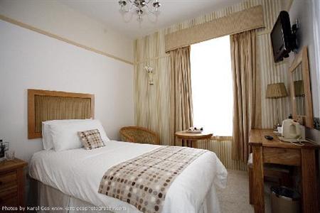 фото отеля Giltar Hotel Tenby