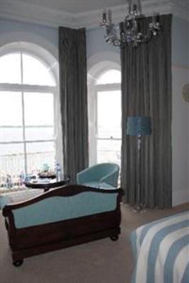 фото отеля Giltar Hotel Tenby