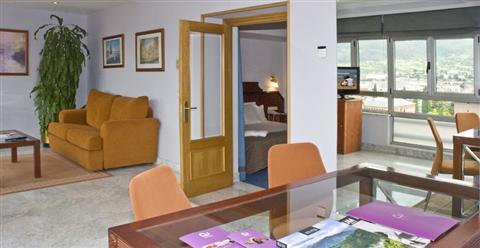 фото отеля Ayre Hotel Ramiro I