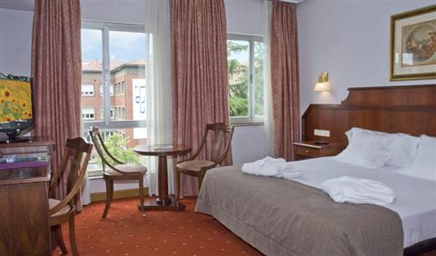 фото отеля Ayre Hotel Ramiro I
