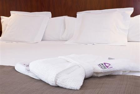 фото отеля Ayre Hotel Ramiro I