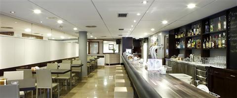 фото отеля Ayre Hotel Ramiro I