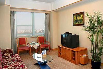 фото отеля Redbuds Hotel Changchun