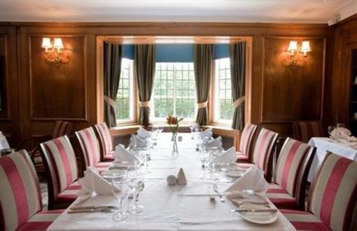 фото отеля Stanneylands Hotel Wilmslow
