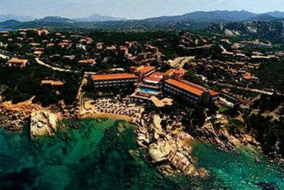 фото отеля Grand Smeraldo Beach Hotel Arzachena