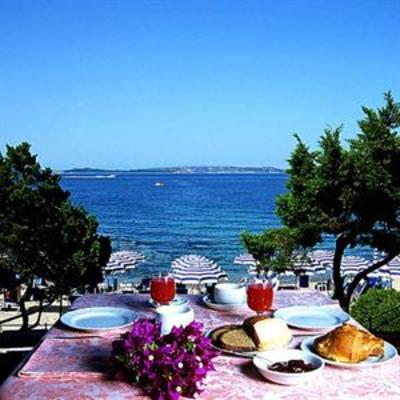 фото отеля Grand Smeraldo Beach Hotel Arzachena