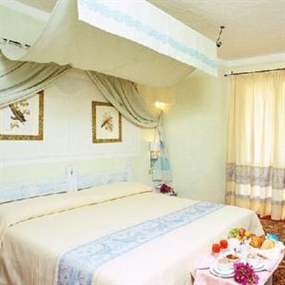 фото отеля Grand Smeraldo Beach Hotel Arzachena