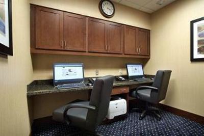 фото отеля Hampton Inn and Suites Charles Town