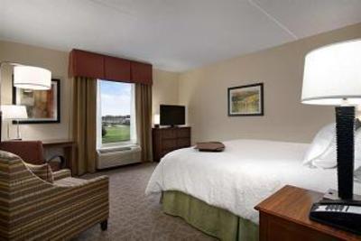 фото отеля Hampton Inn and Suites Charles Town