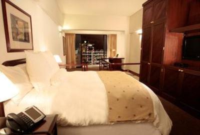 фото отеля Thunderbird Hotels Fiesta Hotel & Casino