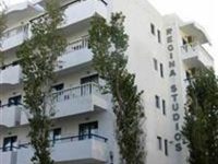 Regina Studios & Hotel