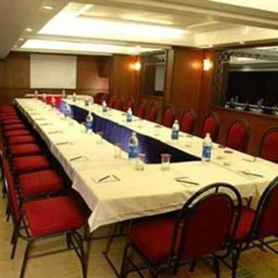 фото отеля Bawa International Hotel Mumbai
