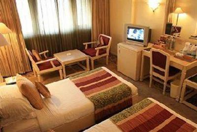фото отеля Bawa International Hotel Mumbai
