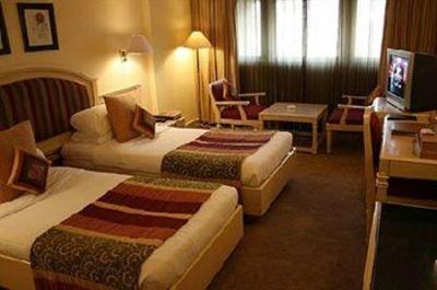 фото отеля Bawa International Hotel Mumbai