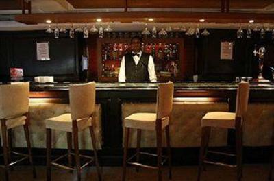 фото отеля Bawa International Hotel Mumbai