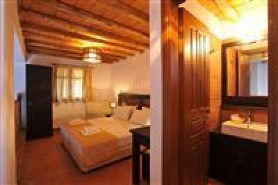 фото отеля Varos Village Hotel