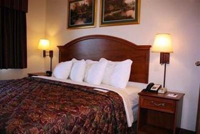 фото отеля AmericInn Hotel & Suites Mankato _ Conference Center