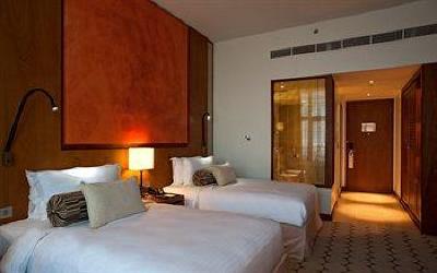 фото отеля Yas Island Rotana