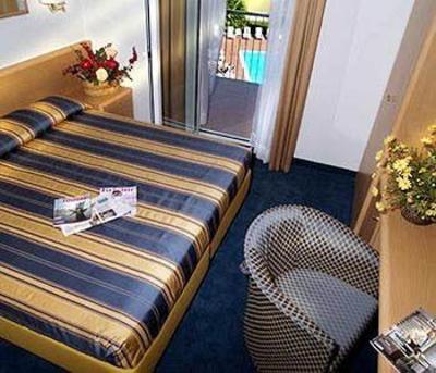 фото отеля Brione Hotel