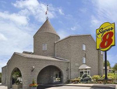 фото отеля Super 8 Motel North Bay