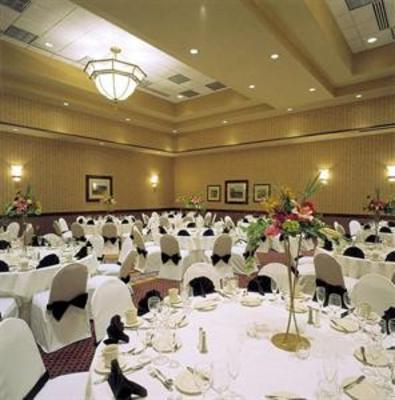 фото отеля Embassy Suites Lincoln