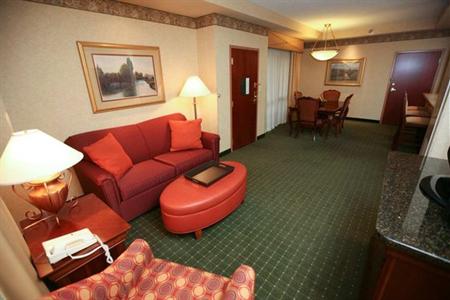 фото отеля Embassy Suites Lincoln