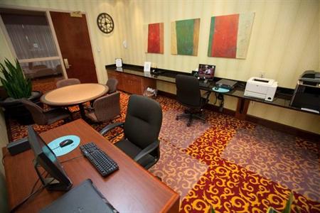 фото отеля Embassy Suites Lincoln