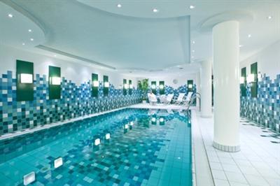 фото отеля Hotel Plaza Duisburg